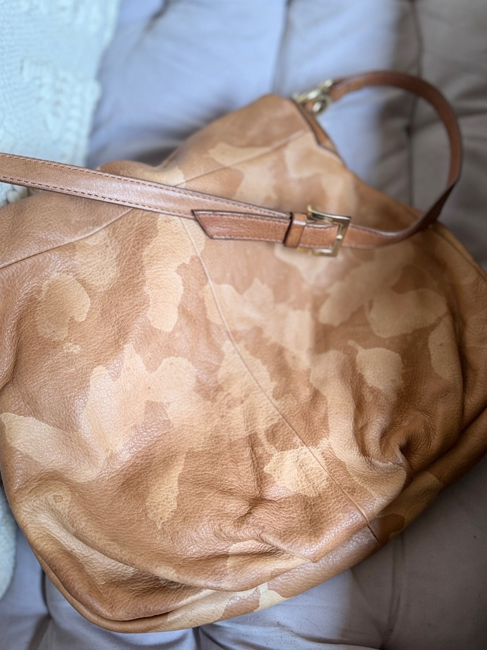 Tan Leather Shoulder Bag with Magnetic Snap - Picture 7 of 9